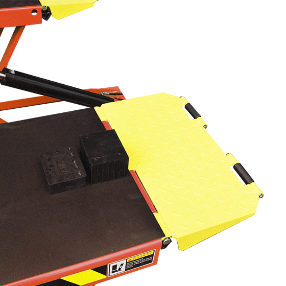 AMGO LR10 Portable Low-Rise Lift extended drive-in ramp used as part of the platform